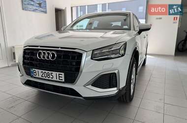 Внедорожник / Кроссовер Audi Q2 2023 в 