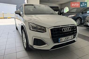 Внедорожник / Кроссовер Audi Q2 2023 в 