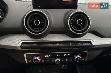 Внедорожник / Кроссовер Audi Q2 2023 в 