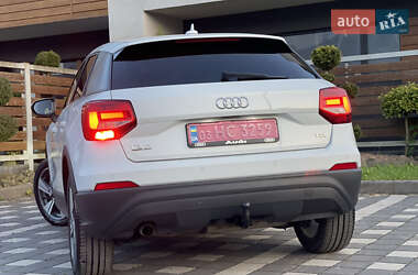 Внедорожник / Кроссовер Audi Q2 2017 в 