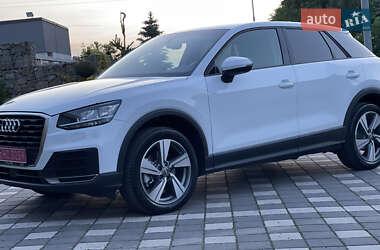 Внедорожник / Кроссовер Audi Q2 2017 в 