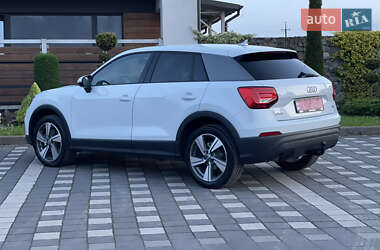 Внедорожник / Кроссовер Audi Q2 2017 в 