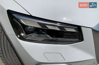 Внедорожник / Кроссовер Audi Q2 2023 в 