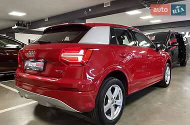 Внедорожник / Кроссовер Audi Q2 2018 в 