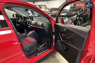 Внедорожник / Кроссовер Audi Q2 2018 в 