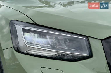 Внедорожник / Кроссовер Audi Q2 2020 в 