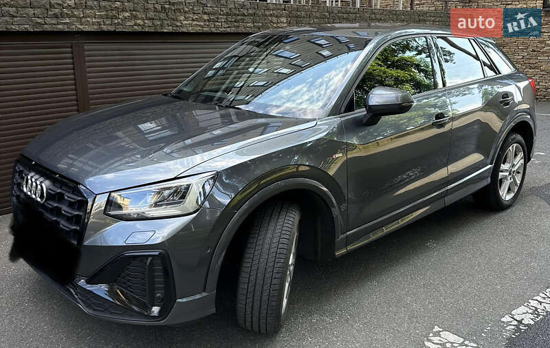 Внедорожник / Кроссовер Audi Q2 2021 в Киеве