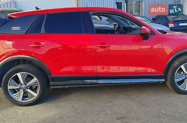 Позашляховик / Кросовер Audi Q2 2019 в 