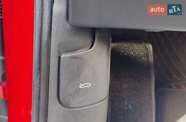 Позашляховик / Кросовер Audi Q2 2019 в 