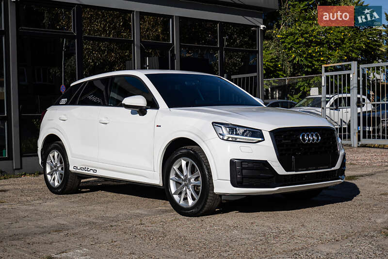 Позашляховик / Кросовер Audi Q2 2019 в Києві