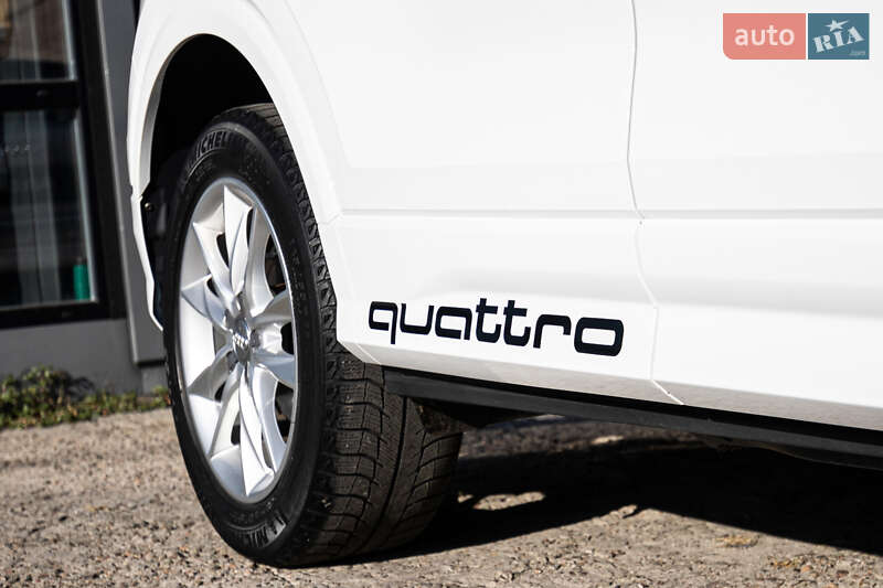 Позашляховик / Кросовер Audi Q2 2019 в Києві