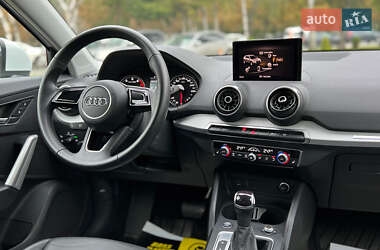 Внедорожник / Кроссовер Audi Q2 2023 в 
