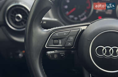 Внедорожник / Кроссовер Audi Q2 2016 в 
