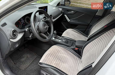 Внедорожник / Кроссовер Audi Q2 2023 в 