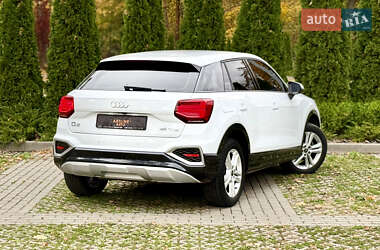 Внедорожник / Кроссовер Audi Q2 2023 в 