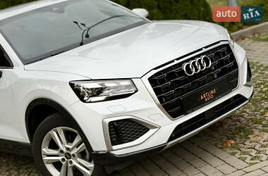 Внедорожник / Кроссовер Audi Q2 2023 в 
