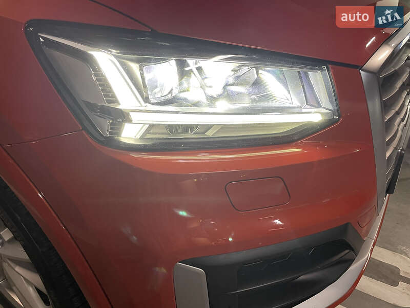 Позашляховик / Кросовер Audi Q2 2016 в Києві фото 12 Позашляховик / Кросовер Audi Q2 2016 в Києві