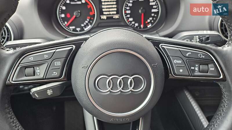 Позашляховик / Кросовер Audi Q2 2017 в Софіївській Борщагівці