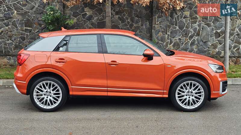 Позашляховик / Кросовер Audi Q2 2017 в Софіївській Борщагівці