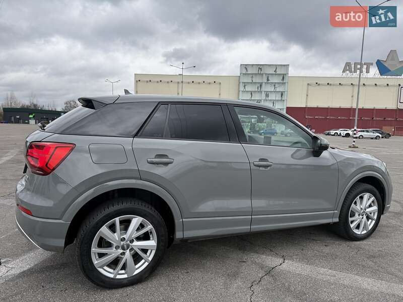 Позашляховик / Кросовер Audi Q2 2018 в Києві