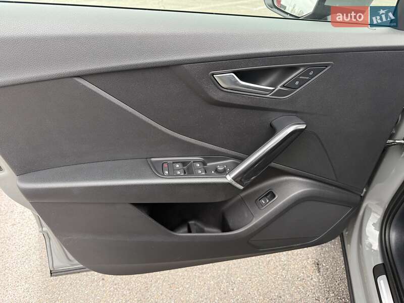 Позашляховик / Кросовер Audi Q2 2018 в Києві