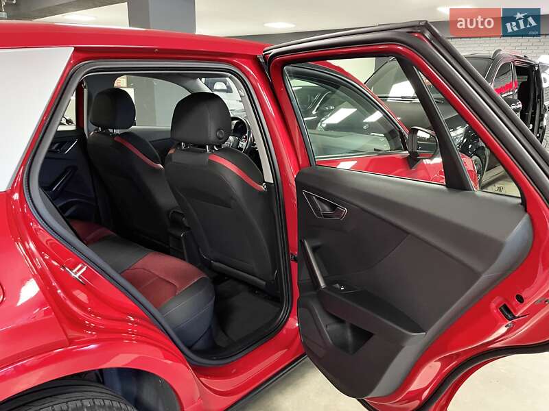 Позашляховик / Кросовер Audi Q2 2018 в Львові