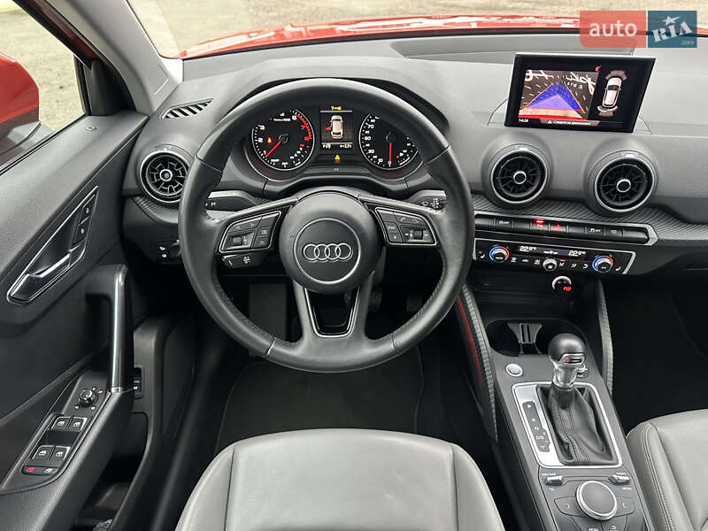 Внедорожник / Кроссовер Audi Q2 2017 в Киеве