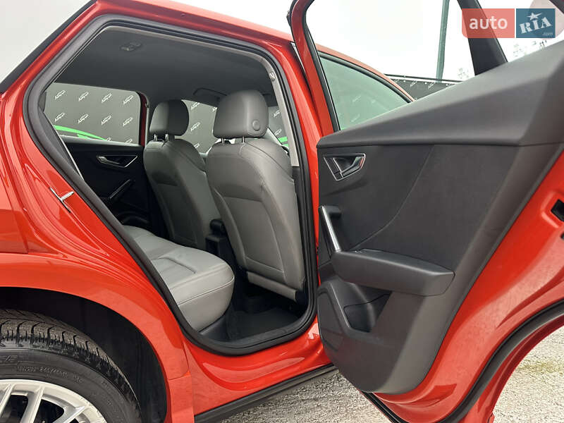 Внедорожник / Кроссовер Audi Q2 2017 в Киеве