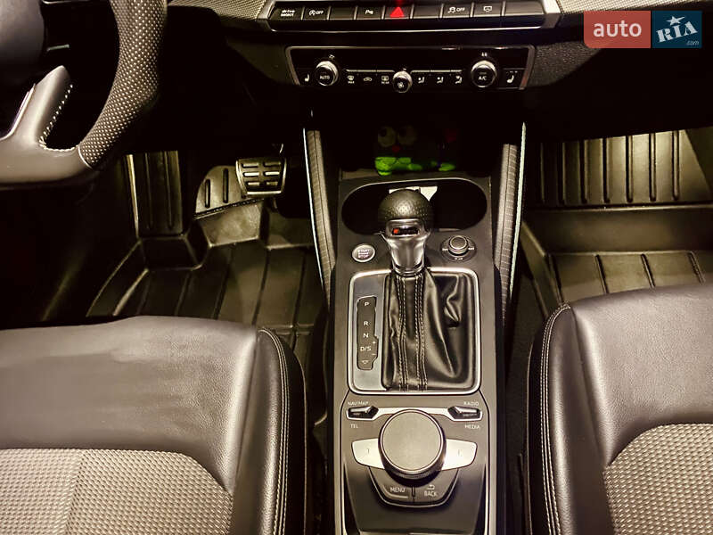 Внедорожник / Кроссовер Audi Q2 2016 в Одессе