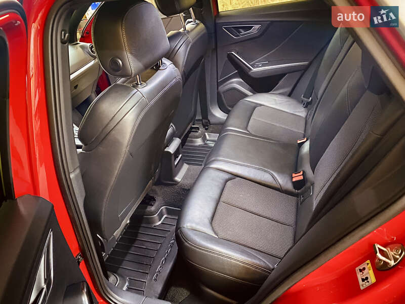 Внедорожник / Кроссовер Audi Q2 2016 в Одессе