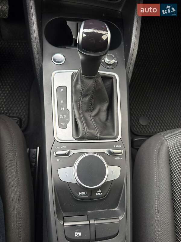 Позашляховик / Кросовер Audi Q2 2021 в Львові