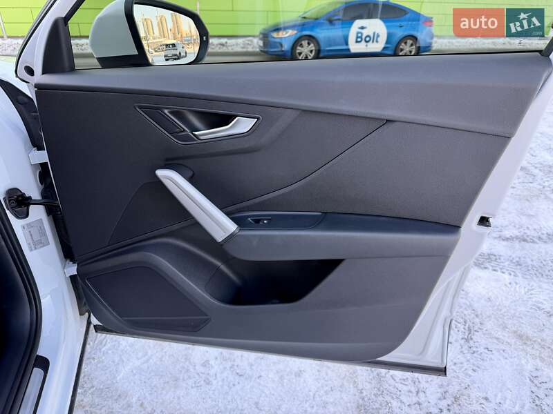 Позашляховик / Кросовер Audi Q2 2023 в Києві фото 46 Позашляховик / Кросовер Audi Q2 2023 в Києві