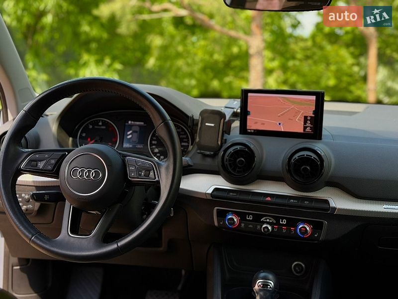 Позашляховик / Кросовер Audi Q2 2018 в Чернівцях