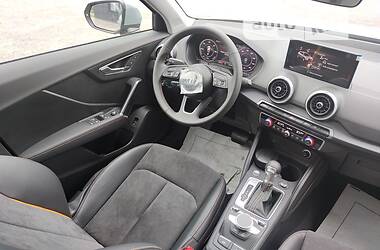 Позашляховик / Кросовер Audi Q2L e-tron 2022 в 