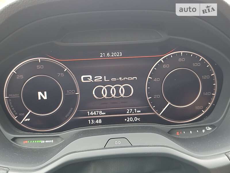 Позашляховик / Кросовер Audi Q2L e-tron 2021 в Полтаві