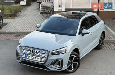 Внедорожник / Кроссовер Audi Q2L e-tron 2022 в 