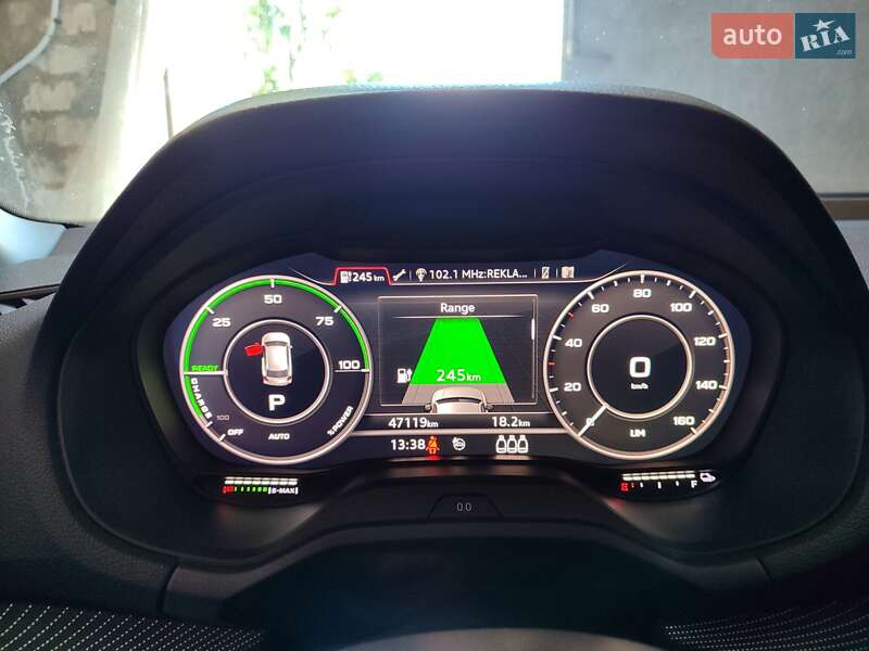 Внедорожник / Кроссовер Audi Q2L e-tron 2021 в Кременчуге