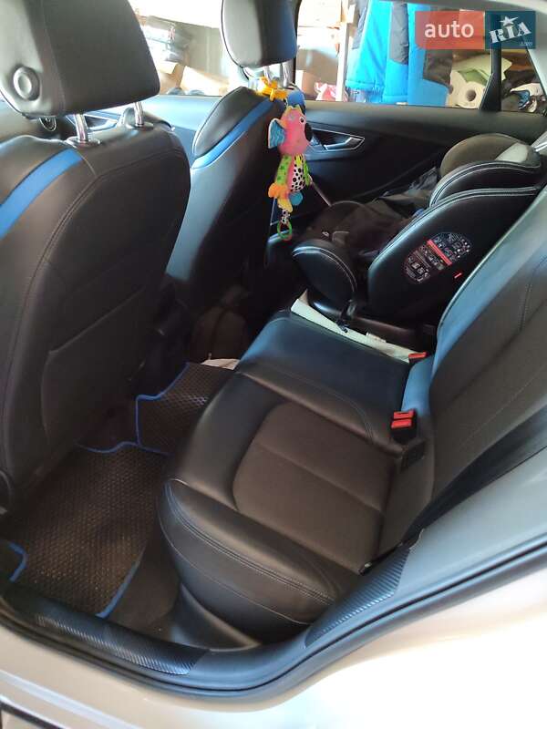 Внедорожник / Кроссовер Audi Q2L e-tron 2021 в Кременчуге