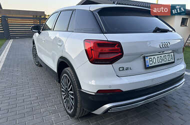 Позашляховик / Кросовер Audi Q2L e-tron 2021 в 