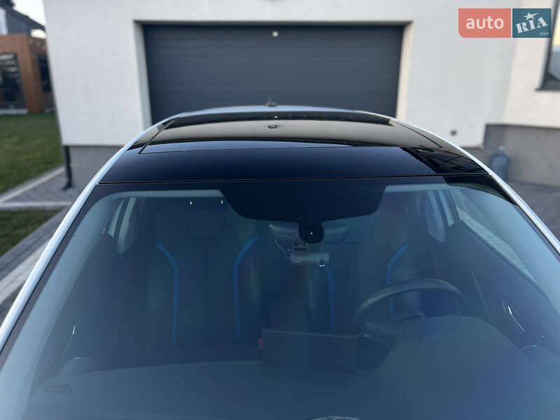 Позашляховик / Кросовер Audi Q2L e-tron 2021 в Тернополі