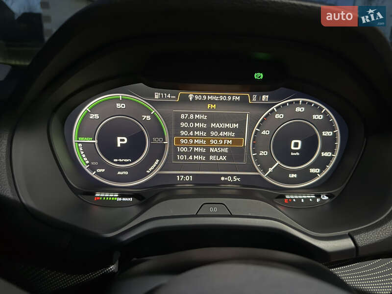 Внедорожник / Кроссовер Audi Q2L e-tron 2022 в Ровно