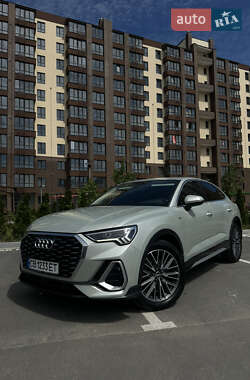 Внедорожник / Кроссовер Audi Q3 Sportback 2021 в Чернигове