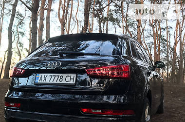 Позашляховик / Кросовер Audi Q3 2017 в 