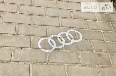 Позашляховик / Кросовер Audi Q3 2015 в Дніпрі