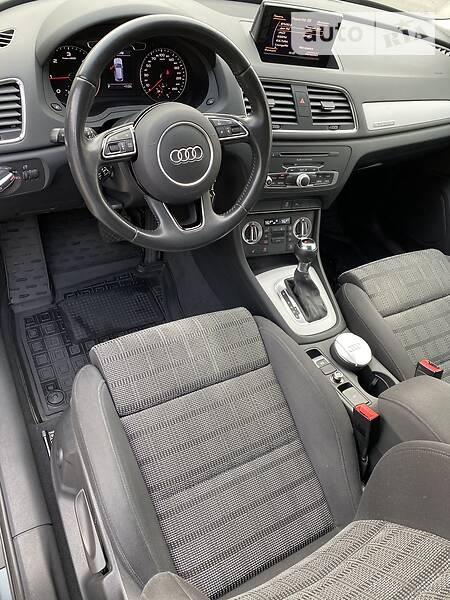 Позашляховик / Кросовер Audi Q3 2013 в Києві