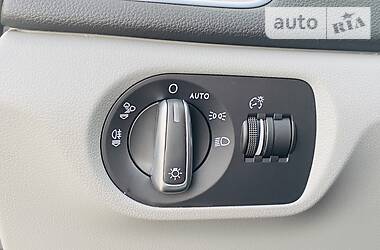 Позашляховик / Кросовер Audi Q3 2017 в 