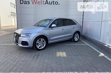 Позашляховик / Кросовер Audi Q3 2016 в 