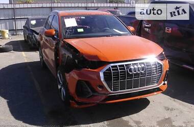 Позашляховик / Кросовер Audi Q3 2020 в Львові