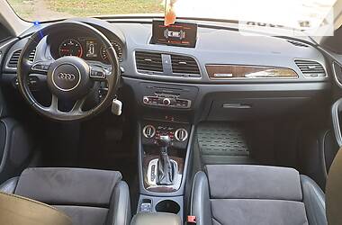 Позашляховик / Кросовер Audi Q3 2013 в Дніпрі