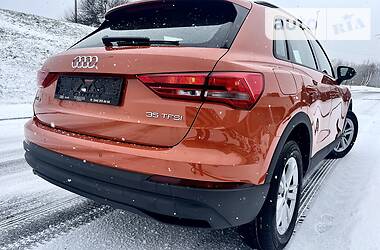 Внедорожник / Кроссовер Audi Q3 2020 в Киеве